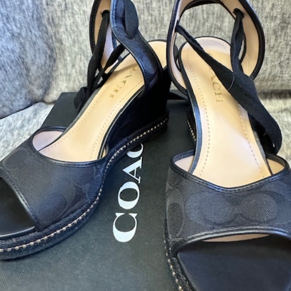Coach Page Wedge In Recycled Signature Jacquard Size 6.5 - Picture 7 of 9